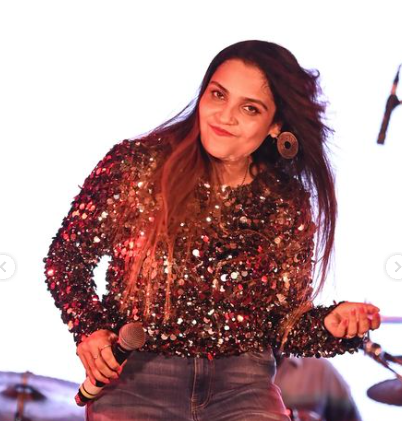 Roshmi Grooves